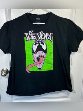 Marvel Venom Mens 2XL Black Neon Graphic Comic Tee